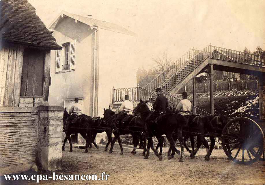 BESANÇON - Rue des Docks